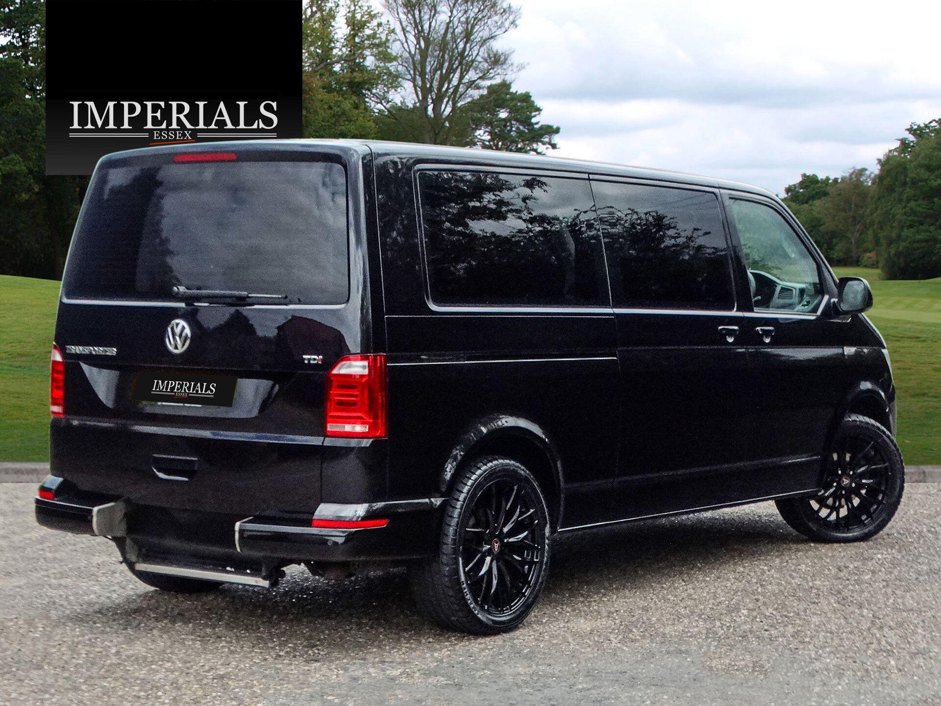 Volkswagen Transporter Shuttle 2.0 TDI BlueMotion Tech SE FWD LWB Euro 6 (s/s) 5dr — photo 5
