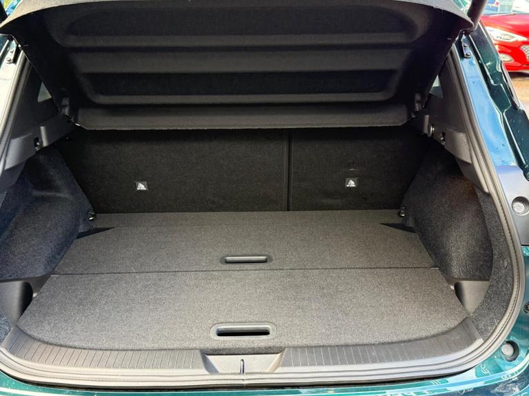 Used Nissan Qashqai WR26UEW 25