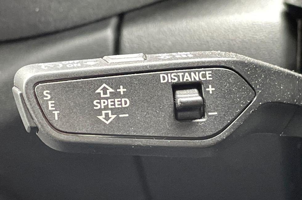 Audi Q5 Photo at-a0a20457bc1d4552896639142963ea6c.jpg