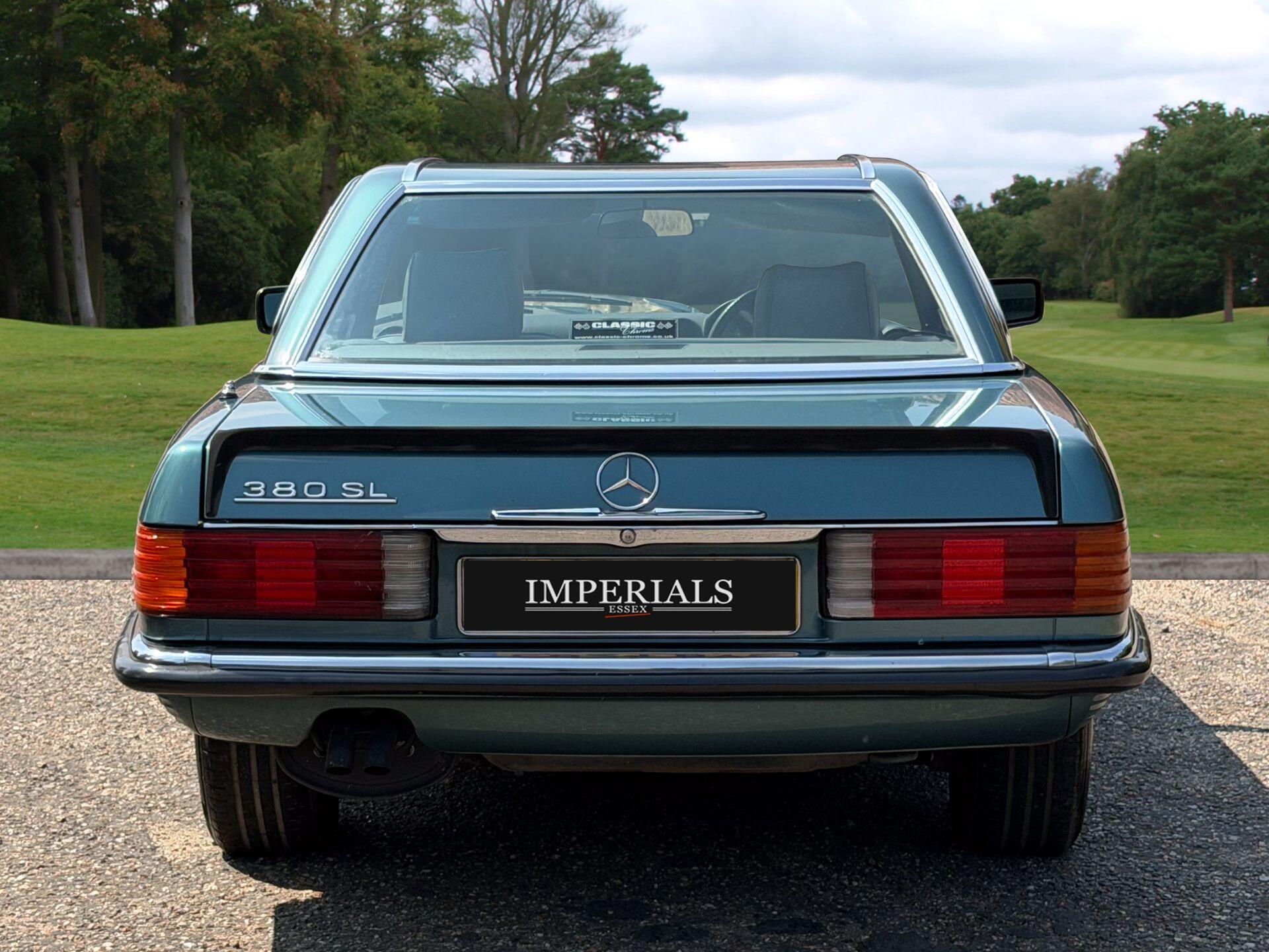 Mercedes-Benz 380 3.8 SL 2dr — photo 10