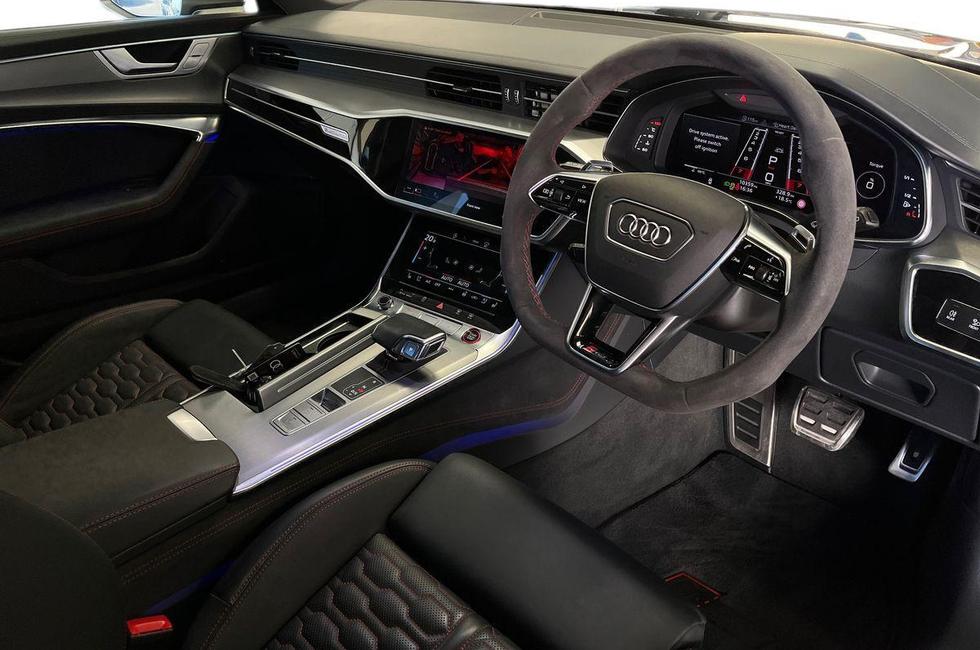 Audi RS6 Photo at-a0cc7ab299644fe6a4f014bcea033c01.jpg