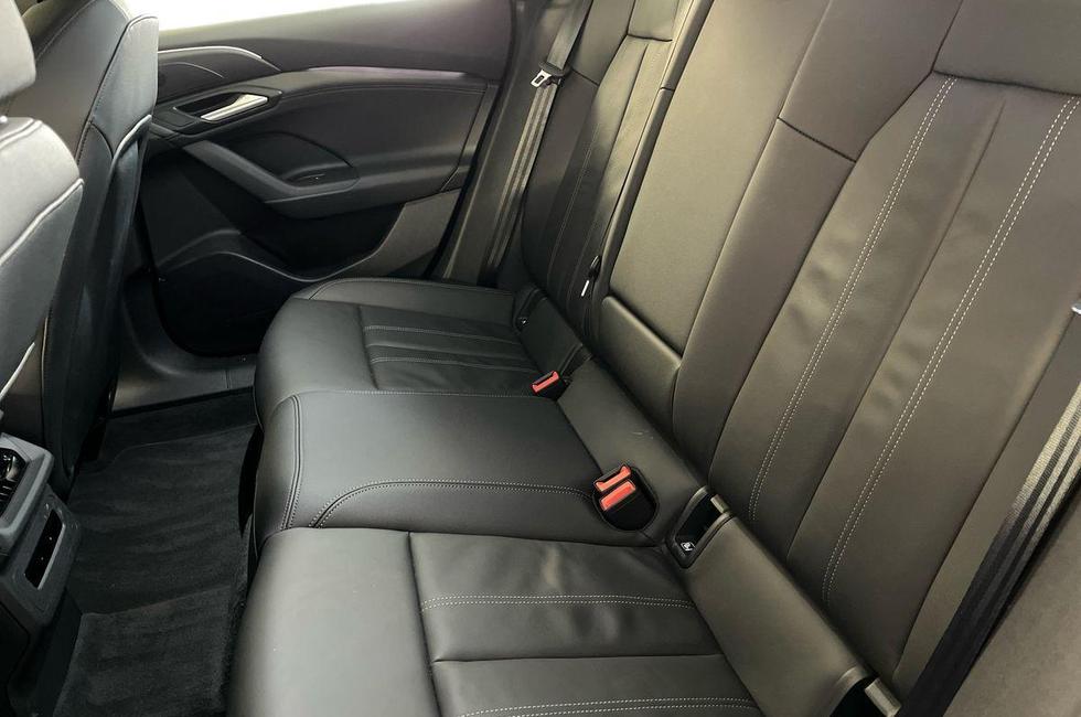 Audi A6 Photo at-a1311aba568b4a22a60d636cbd651877.jpg