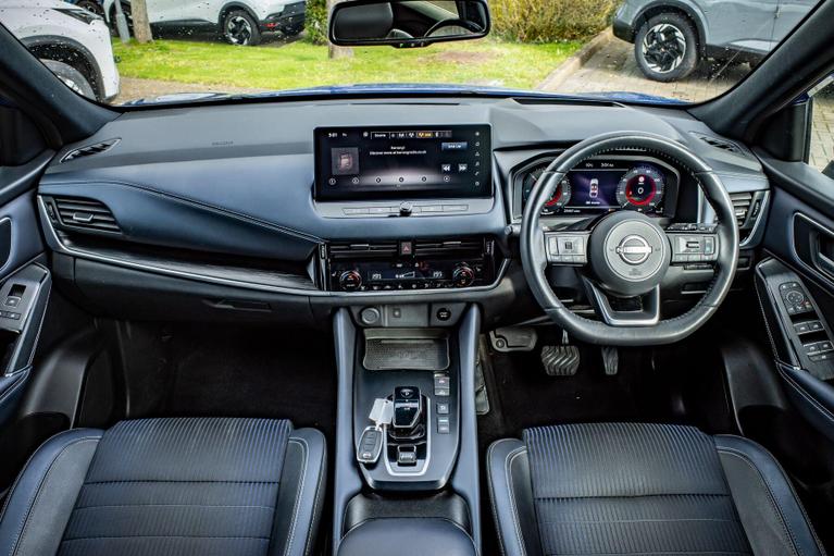 Used Nissan Qashqai WR72YXZ 6