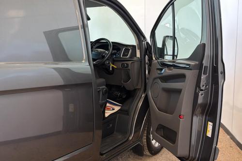 Ford TRANSIT Photo at-a17f2178b75e4f33a6266e3b1a565edb.jpg