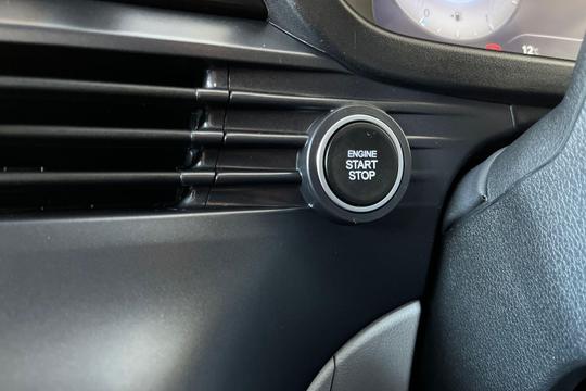 Hyundai i20 Photo at-a18cbc41d4ee4e87bb0004392c4ef93d.jpg