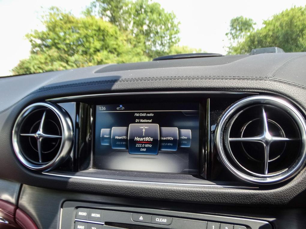 Used Mercedes-Benz SL YE17DFY 22