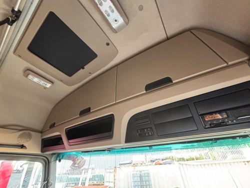 Mercedes-Benz Actros L Photo at-a1d0dd6531e34d79ba9d77b7808c5339.jpg