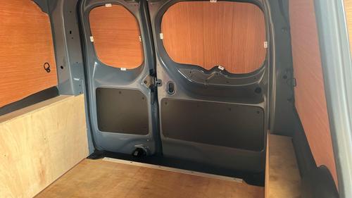 Mercedes-Benz Citan Photo at-a1e0bb1f0c2b4e269ccff4351d687912.jpg