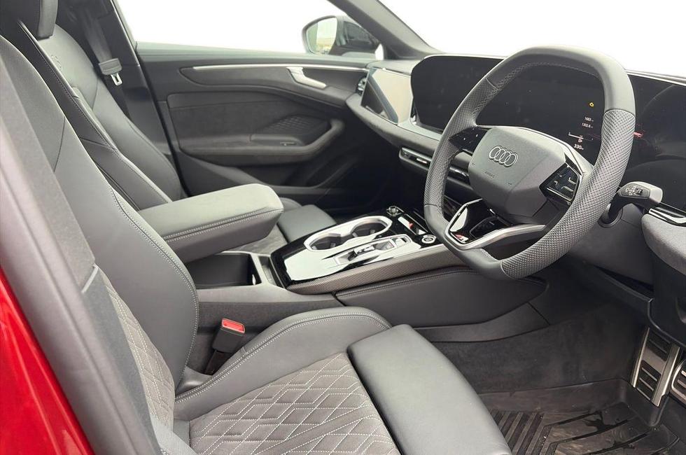 Audi A6 Photo at-a1e0d98559154a8aabbcf6488d0d4f94.jpg
