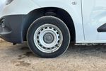 Vauxhall COMBO Photo 9