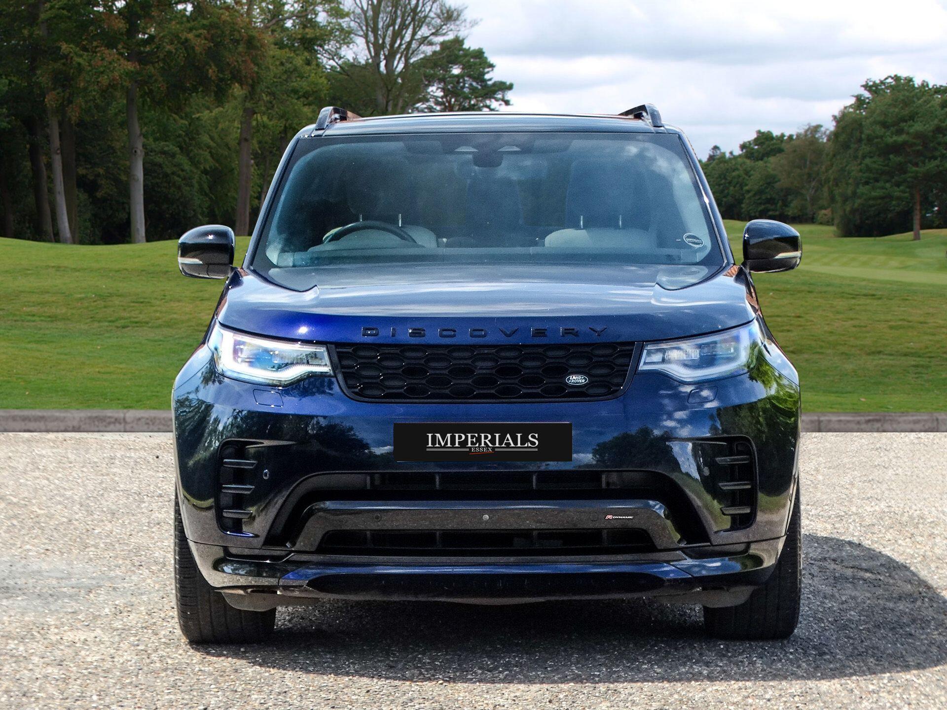 Land Rover Discovery 3.0 D300 MHEV R-Dynamic SE SUV 5dr Diesel Auto 4WD Euro 6 (s/s) (300 ps) — photo 10