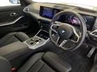 BMW 3 Series Photo 11