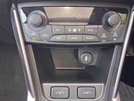 Suzuki S-Cross Photo 6
