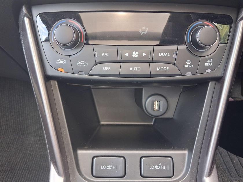 Suzuki S-Cross Photo at-a2291840948d4e23bf1725a9b3460d16.jpg