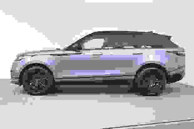 Land Rover RANGE ROVER VELAR Photo at-a247fd3f56674f189748fde96a496041.jpg