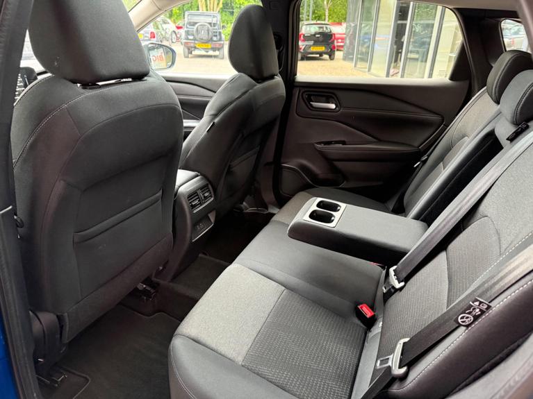 Used Nissan Qashqai WR71JWY 14