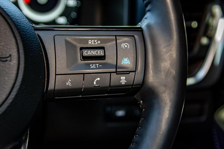 Used Nissan Qashqai OV75AWW 12