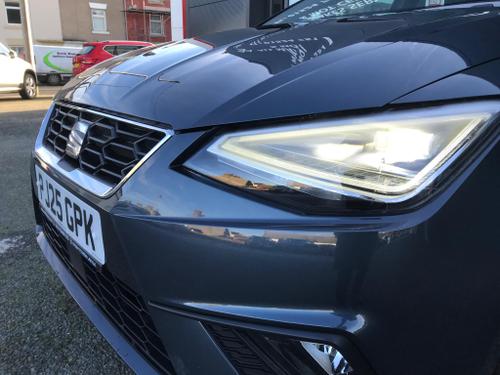 SEAT Ibiza Photo at-a284fcf70e964fa0a4c51085e6526578.jpg
