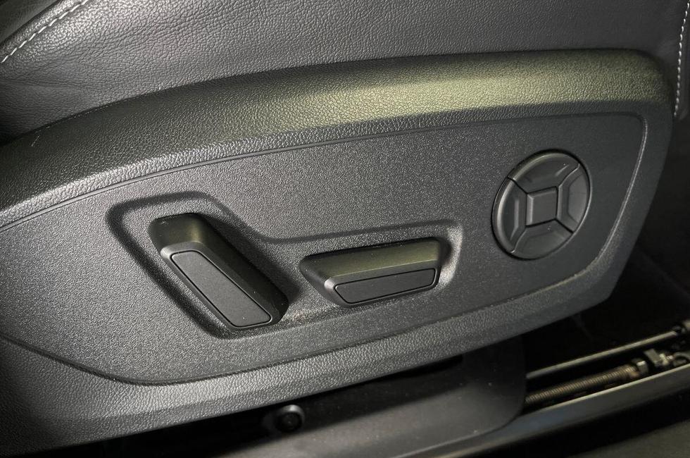 Audi Q4 Photo at-a29ecfd024864653ad478ef9508b68dd.jpg