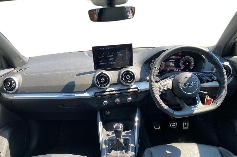 Audi Q2 Photo at-a2f36ad425e4435ab8e54ee7042c0f2d.jpg