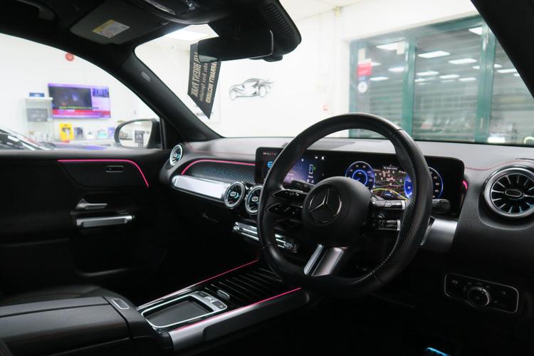 Used Mercedes-Benz EQB PO24WLC 10