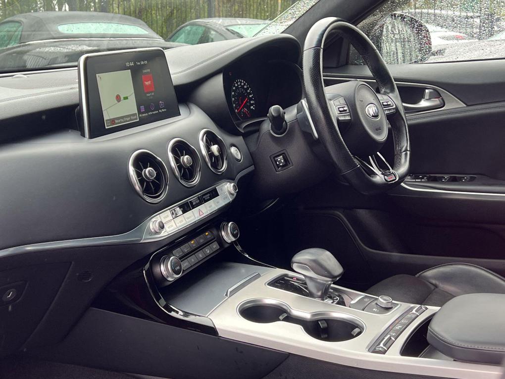 Used Kia Stinger YA69BNE 13