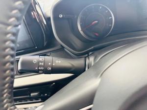 Suzuki Swift Photo 36