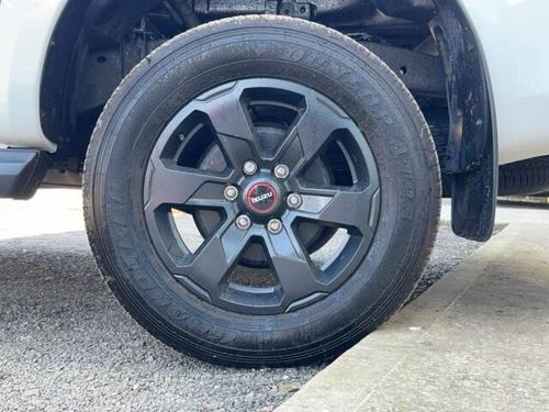 Isuzu D-MAX Photo at-a33bc31ab5ea4d3a8b3b390b81d7469a.jpg