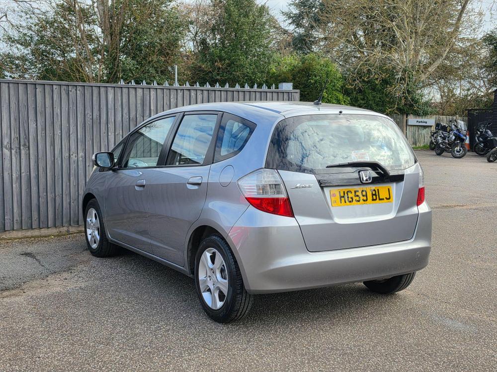Honda Jazz Photo at-a33fb20692664af8a37255a32a8ece08.jpg