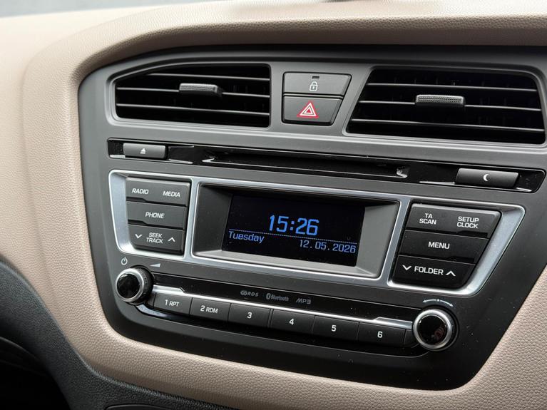 Used Hyundai i20 RO16YCB 21