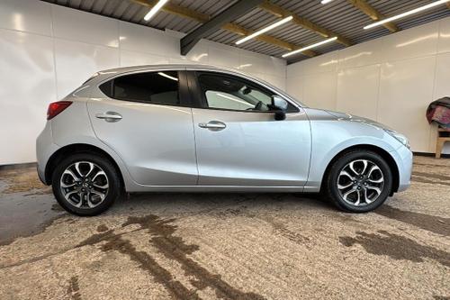 Mazda 2 Photo at-a3603a9b1b1b4473a9ad1f42f319688b.jpg