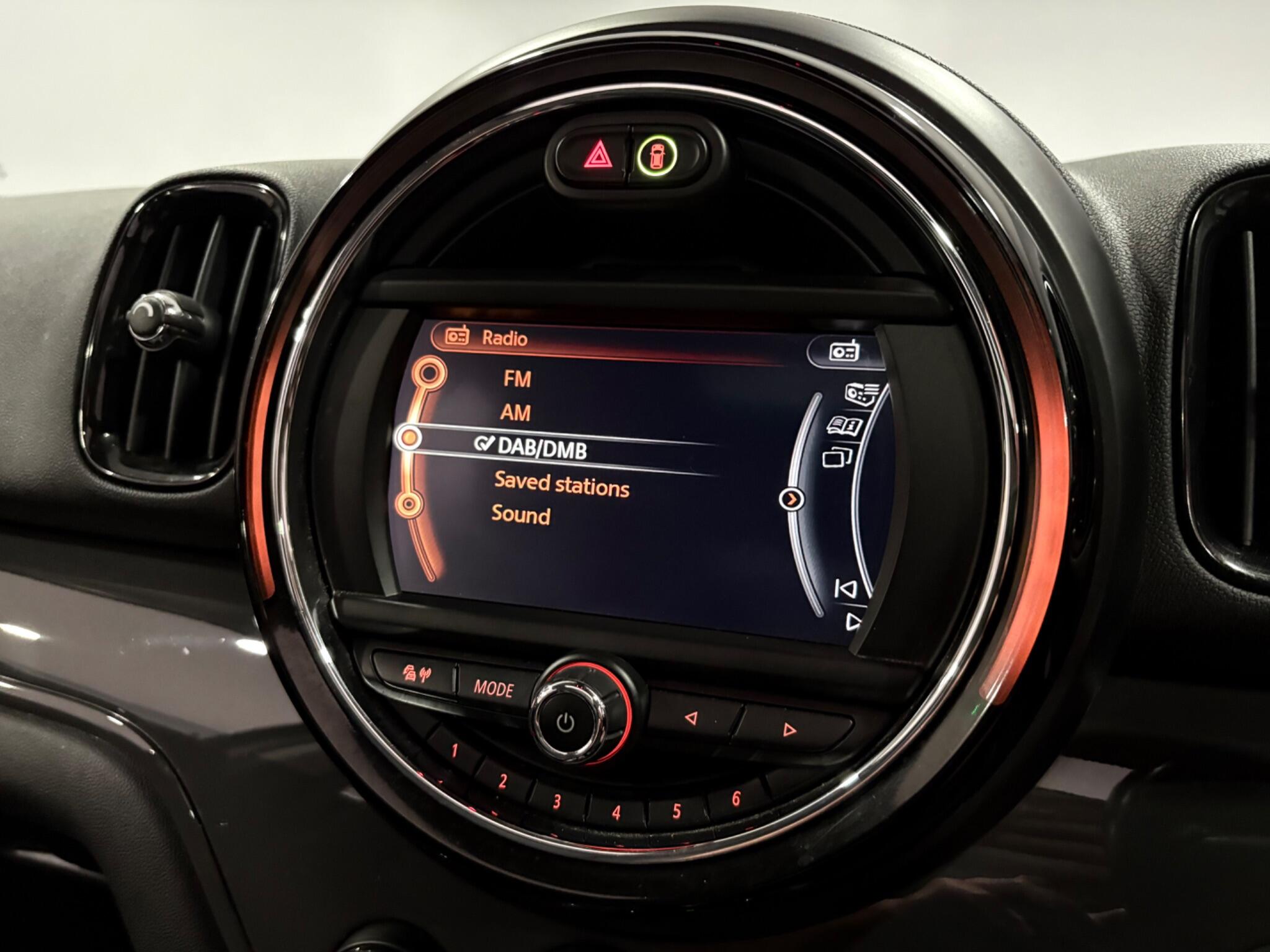 2017 Mini Countryman thumbnail 22