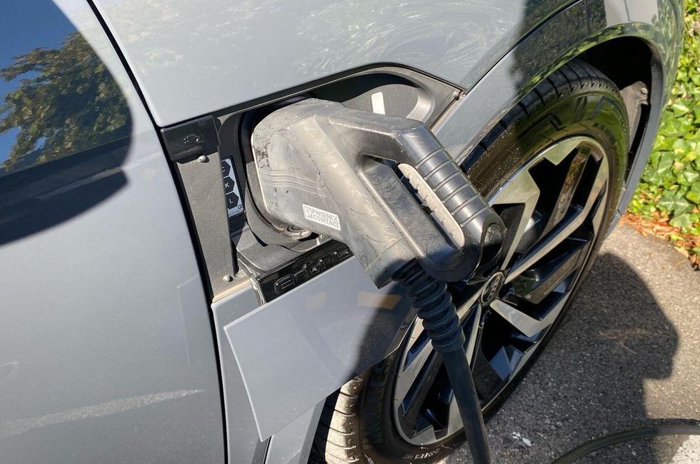 Audi Q8 Photo at-a3c29484b37c4b20883d71f0f7f64da1.jpg