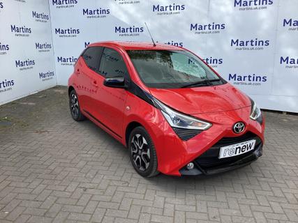 Used ~ Toyota AYGO 1.0 VVT-i x-trend Funroof x-shift Euro 6 5dr at Martins Group