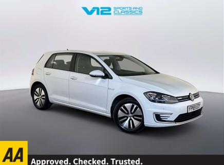 2019 VOLKSWAGEN GOLF 35.8KWH E GOLF HATCHBACK 5DR ELECTRIC AUTO 136 PS HINCKLEY PRICE 6,495... photo
