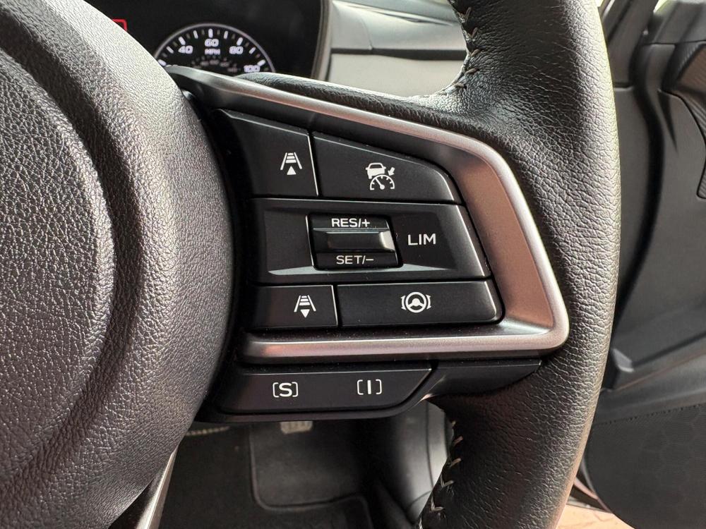 Used Subaru Crosstrek SN24YAY 37