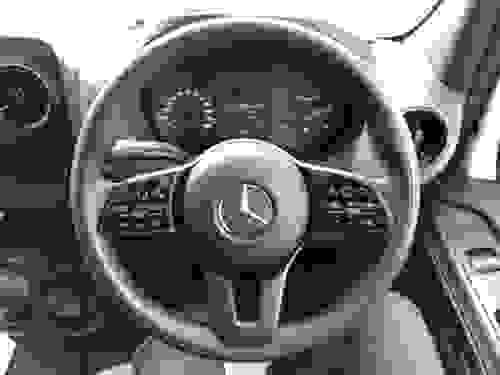 Mercedes-Benz Sprinter Photo at-a3f0509c09ae4a17b17c7f10e55d7018.jpg