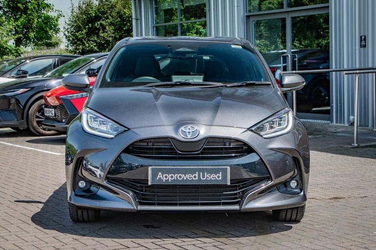 Used Toyota Yaris WU75GDE 5