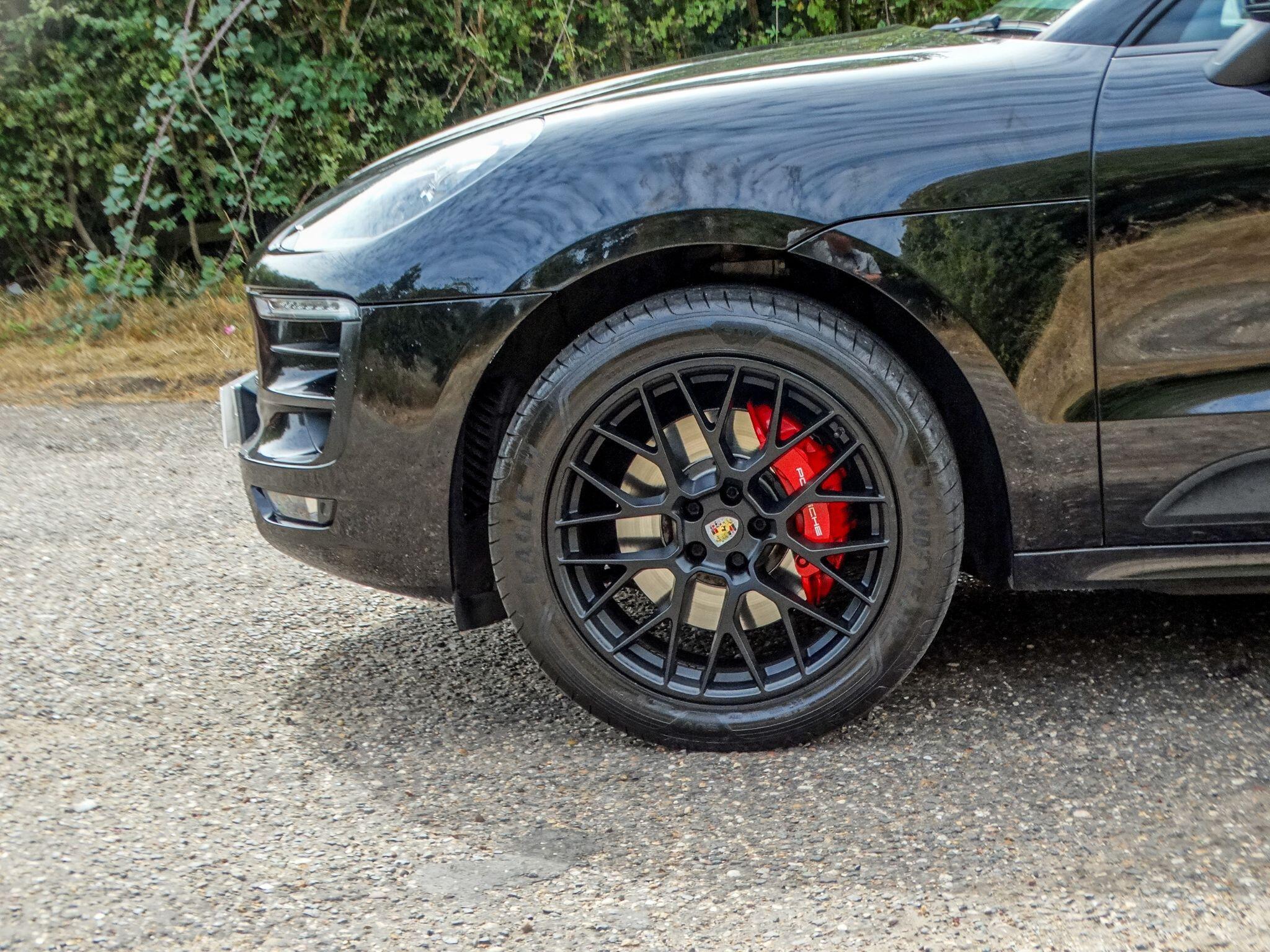 Porsche Macan 3.0T V6 GTS PDK 4WD Euro 6 (s/s) 5dr — photo 5