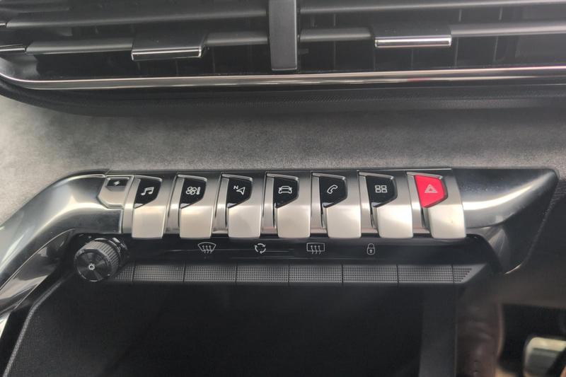 Used Peugeot 3008 NX25YSB 45