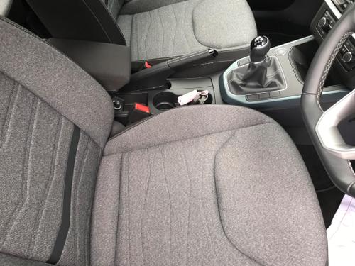 SEAT Arona Photo at-a41e25bde7674132ac4bfdb5cb0c624e.jpg