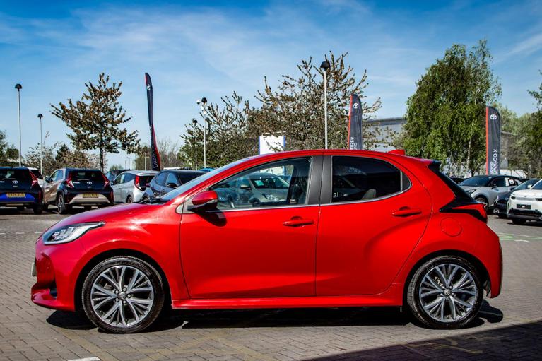 Used Toyota Yaris WU72NZK 18