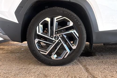 Hyundai TUCSON Photo at-a436421d457d4c3a9fecdc52996c05b1.jpg