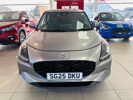 Suzuki Swift Photo at-a437b8fb188a4e0e946e222e25fbbf82.jpg