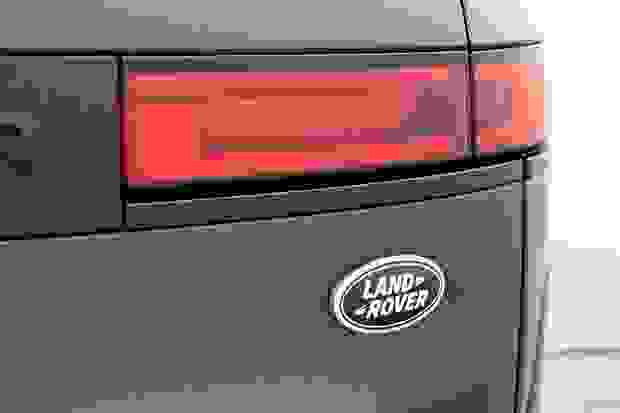 Land Rover RANGE ROVER SPORT Photo at-a468f4aaa59942d882f0c7d500e362ae.jpg