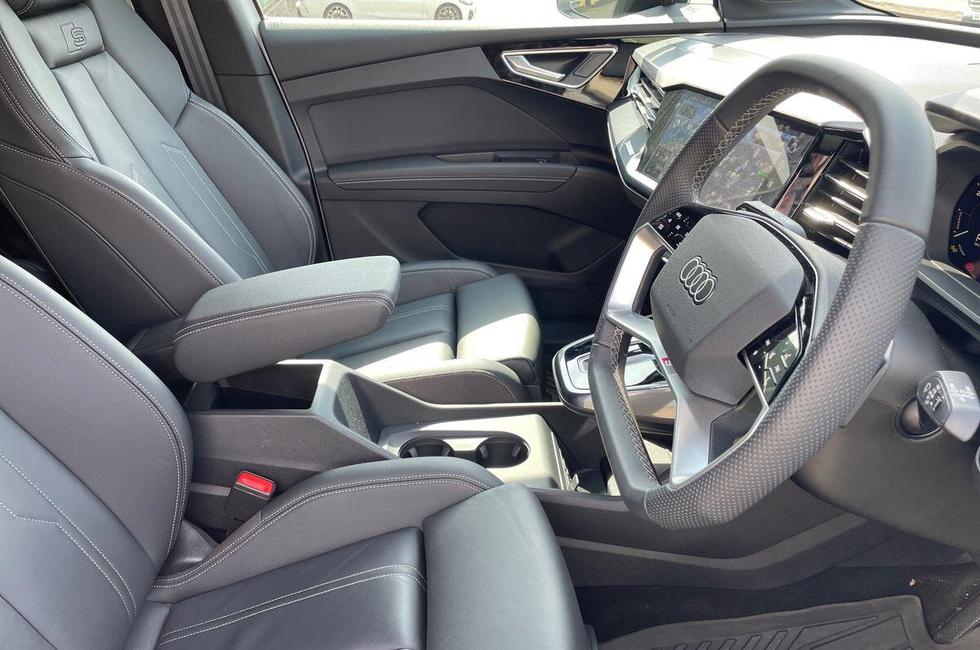 Audi Q4 Photo at-a47349345b034faa8d0af884fa2303ee.jpg