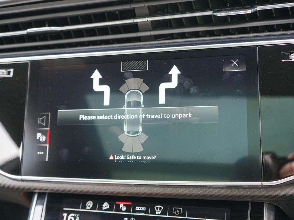 Used Audi RSQ8 DA22ULB 30