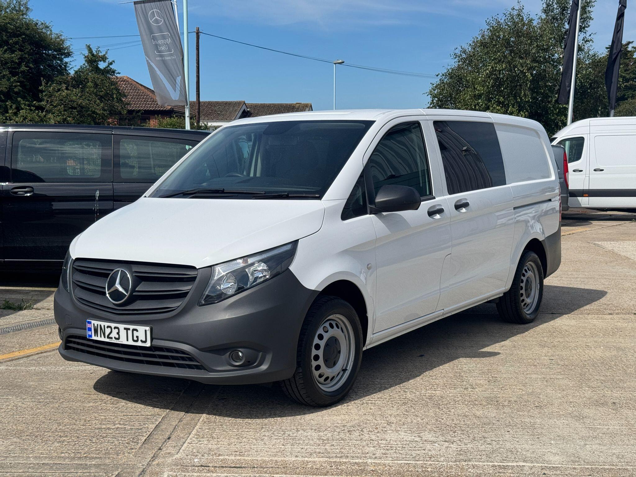2023 MERCEDES-BENZ VITO