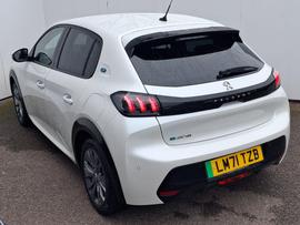 Peugeot E-208 Photo 7