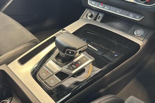 Audi Q5 Photo at-a4dad7dec4dc4834bead9cca932003c8.jpg